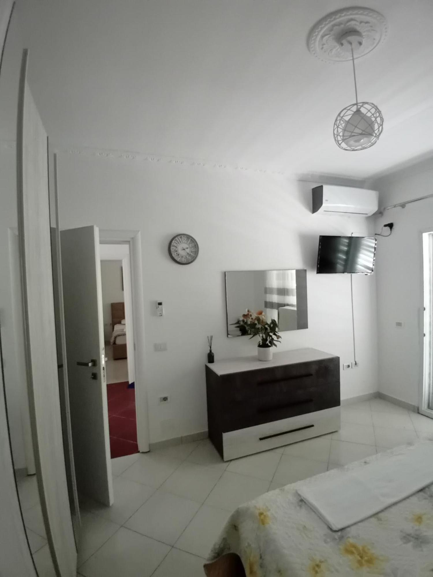 Luxury Appartament Lungomare Vlorë Exterior foto